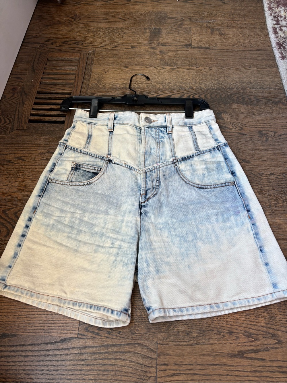Isabel Marant Oreta Acid Wash High Rise Denim Shorts | FR 34 (US 2)